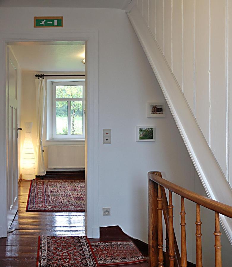 Ruhiges, Gemuetliches Ferienhaus Mit Grossem Garten Вем Екстер'єр фото